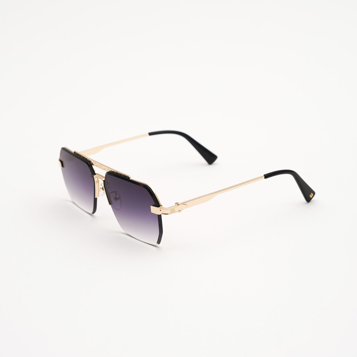 Pilot - Gold